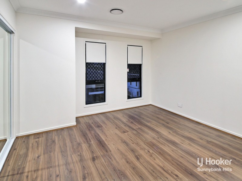 10 Sunshine Place, Eight Mile Plains QLD 4113