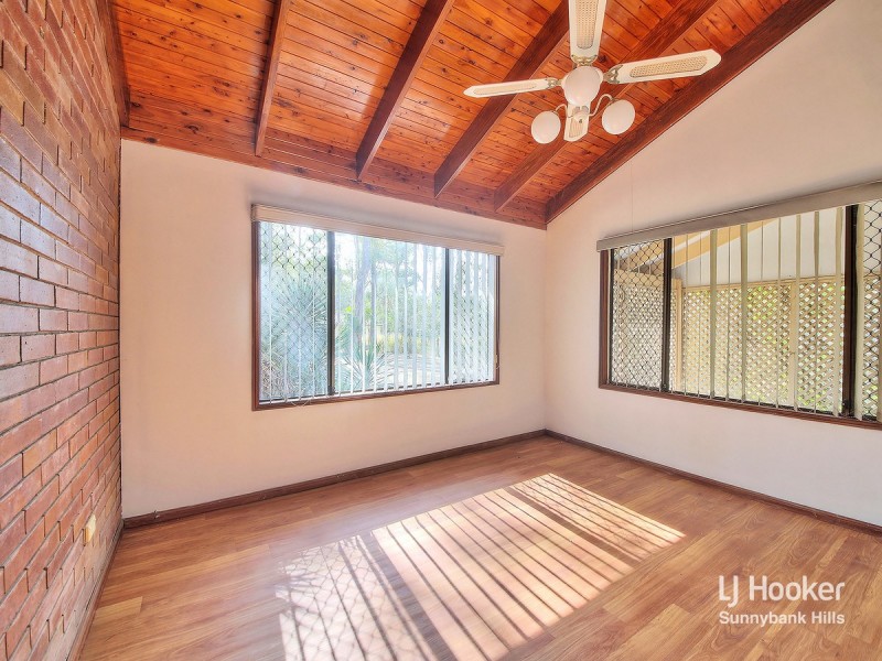 38 Cloverdale Road, Doolandella QLD 4077