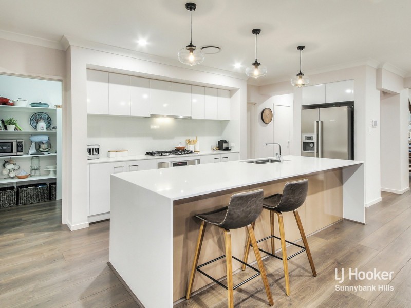 31 Peachtree Place, Stretton QLD 4116