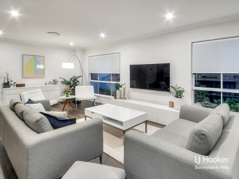 31 Peachtree Place, Stretton QLD 4116