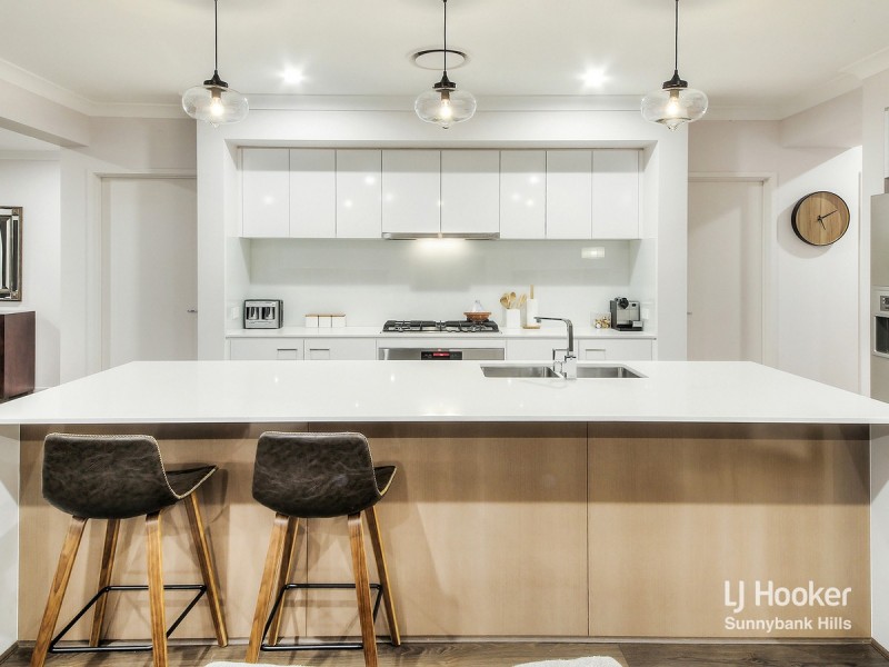 31 Peachtree Place, Stretton QLD 4116