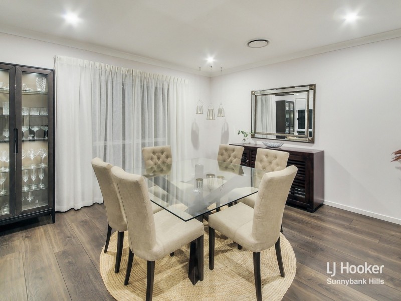 31 Peachtree Place, Stretton QLD 4116