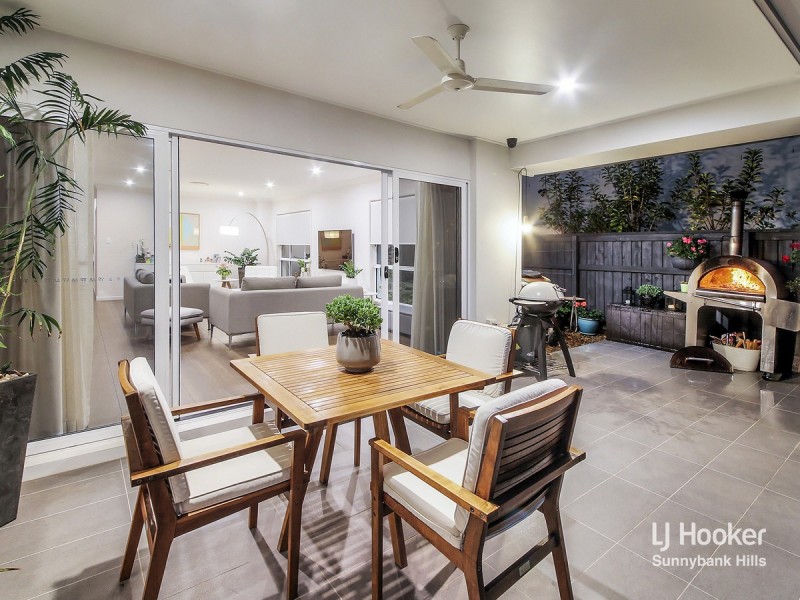 31 Peachtree Place, Stretton QLD 4116