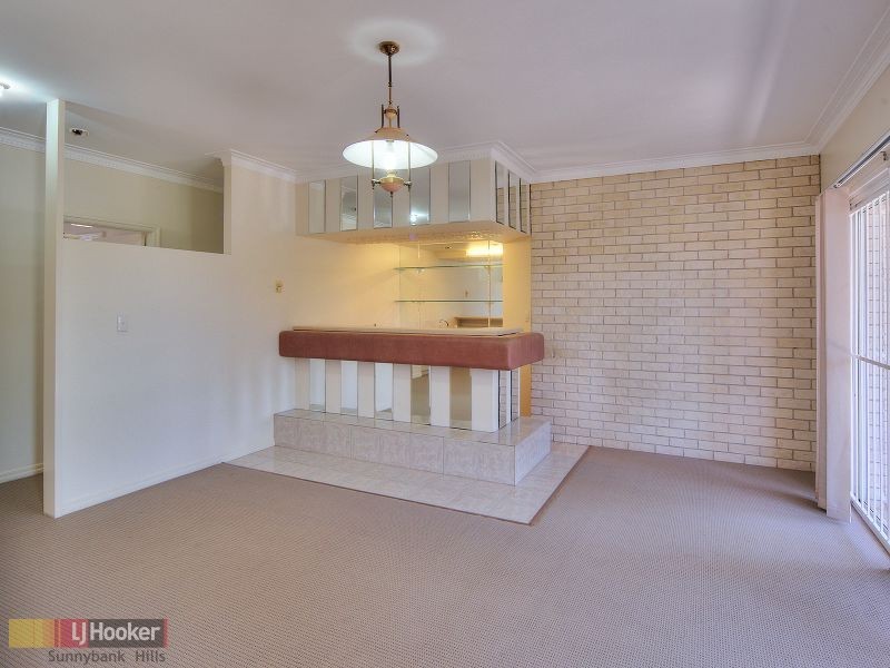 1 Madeira Court, Calamvale QLD 4116