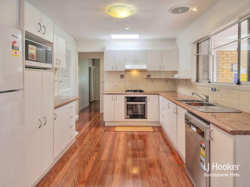 15 Boonaree Street, Sunnybank QLD 4109