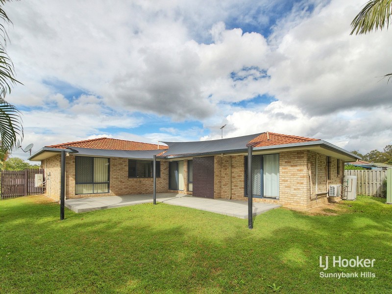 15 Tathra Street, Parkinson QLD 4115