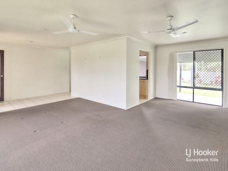 15 Tathra Street, Parkinson QLD 4115