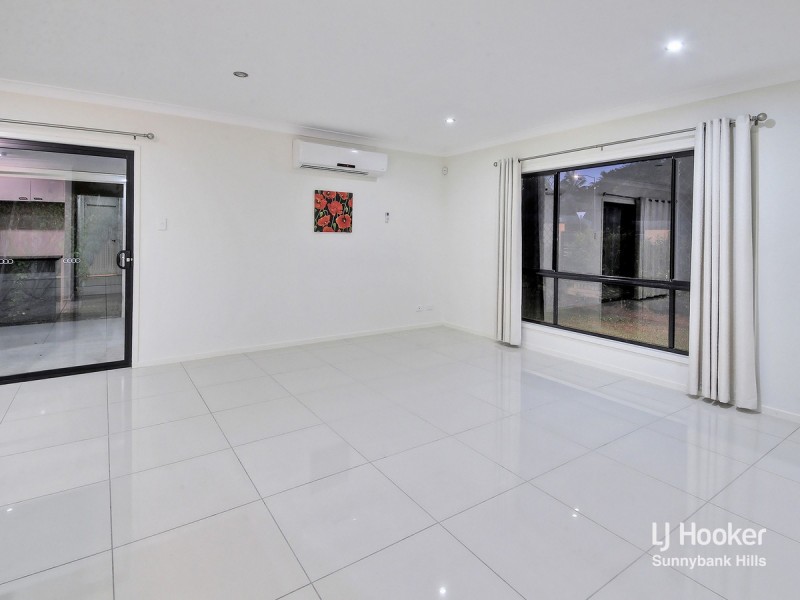 84 Holmead Road, Eight Mile Plains QLD 4113