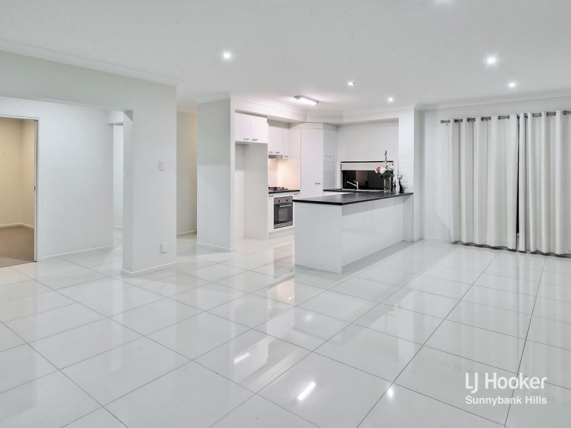 84 Holmead Road, Eight Mile Plains QLD 4113