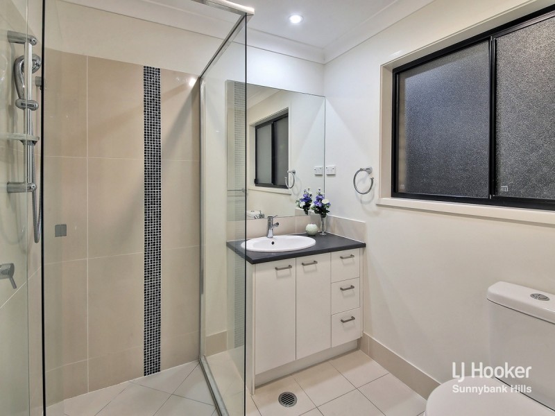 84 Holmead Road, Eight Mile Plains QLD 4113