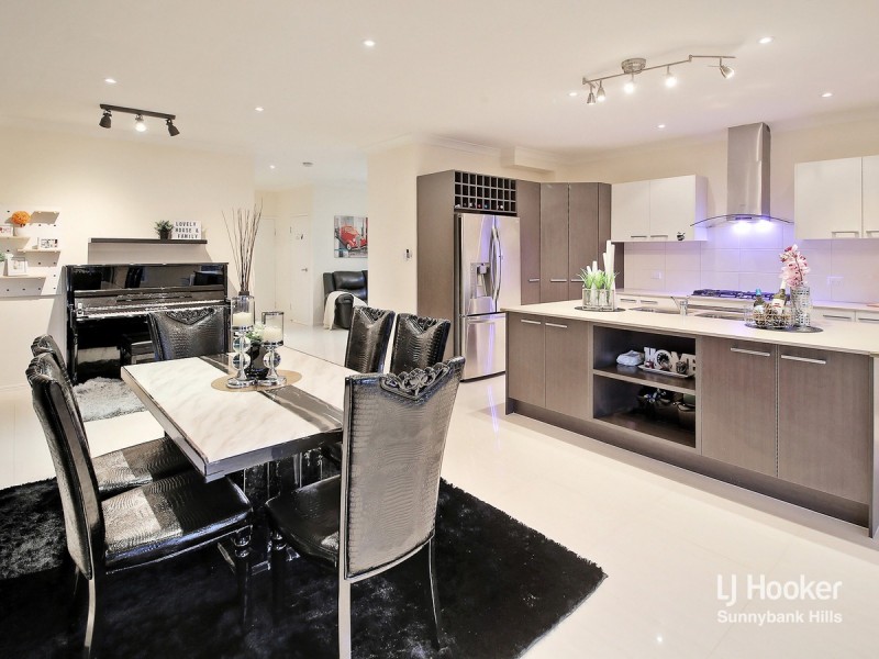 28 Phoenix Street, Rochedale QLD 4123