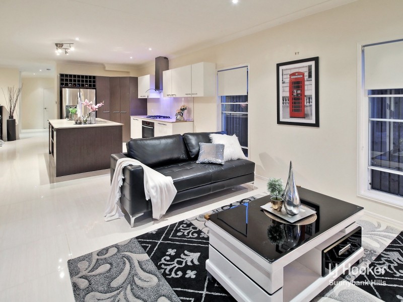 28 Phoenix Street, Rochedale QLD 4123