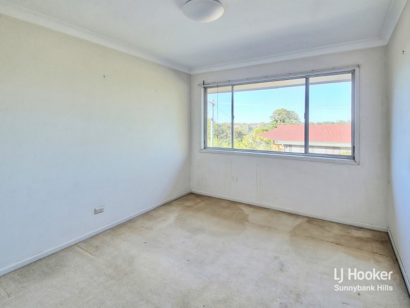 141 Granadilla Street, Macgregor QLD 4109