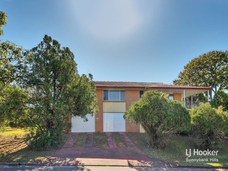 141 Granadilla Street, Macgregor QLD 4109