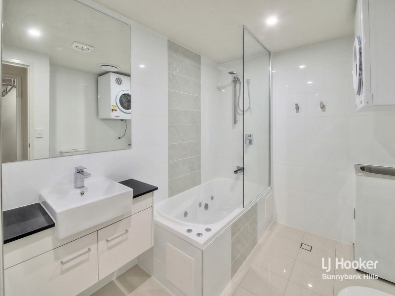 2102/1-5 Cremin Street, Upper Mount Gravatt QLD 4122