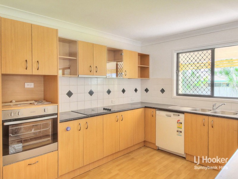 12 Apple Blossom Place, Eight Mile Plains QLD 4113