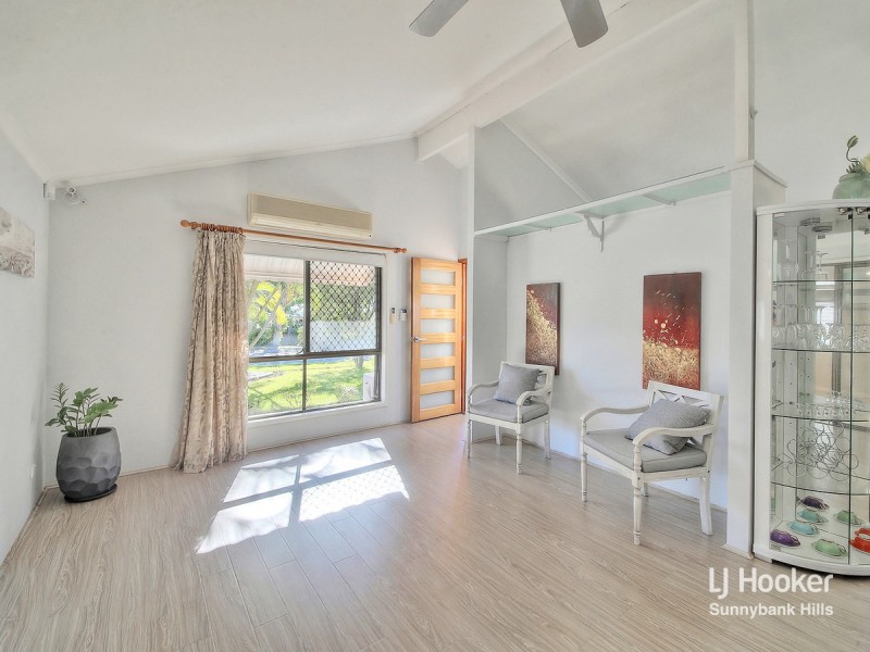 74 Bolton Street, Eight Mile Plains QLD 4113