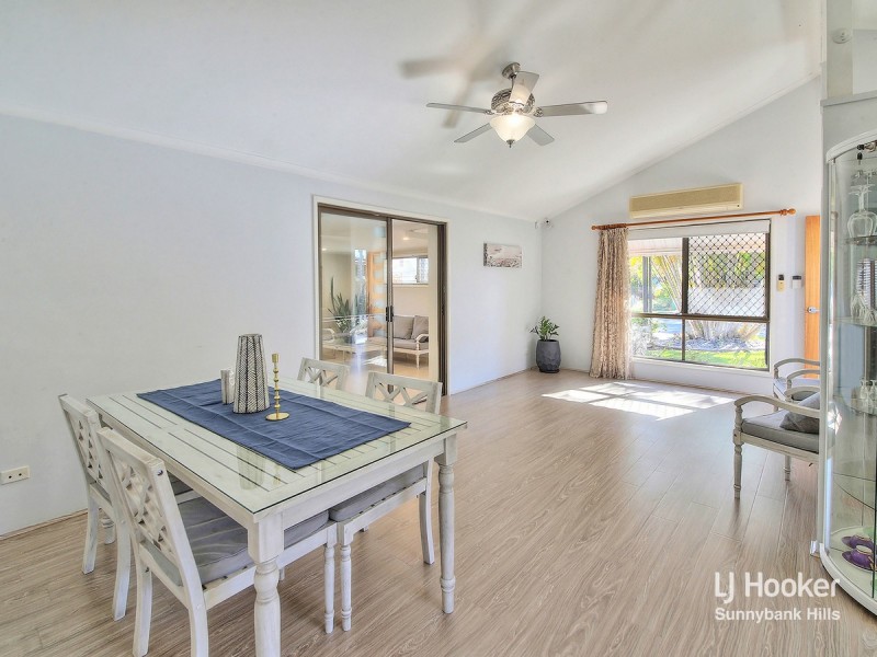 74 Bolton Street, Eight Mile Plains QLD 4113