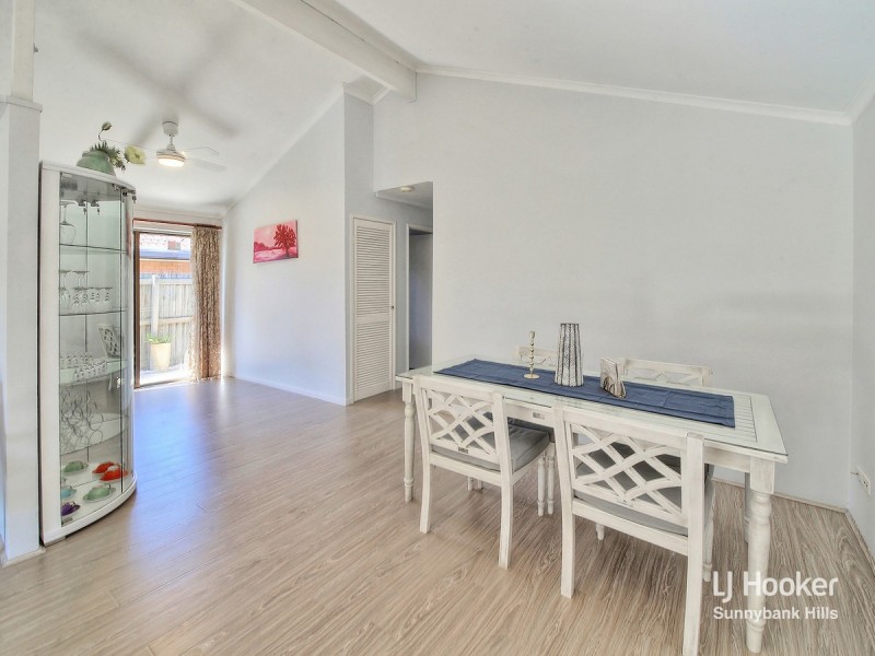 74 Bolton Street, Eight Mile Plains QLD 4113