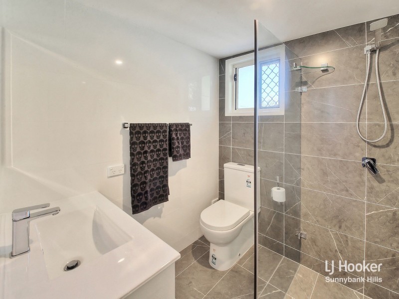 74 Bolton Street, Eight Mile Plains QLD 4113