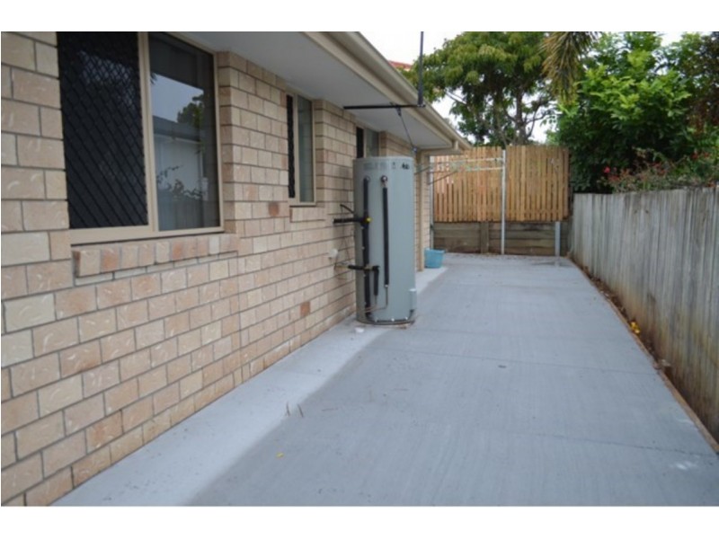 37a Estoril Street, Robertson QLD 4109