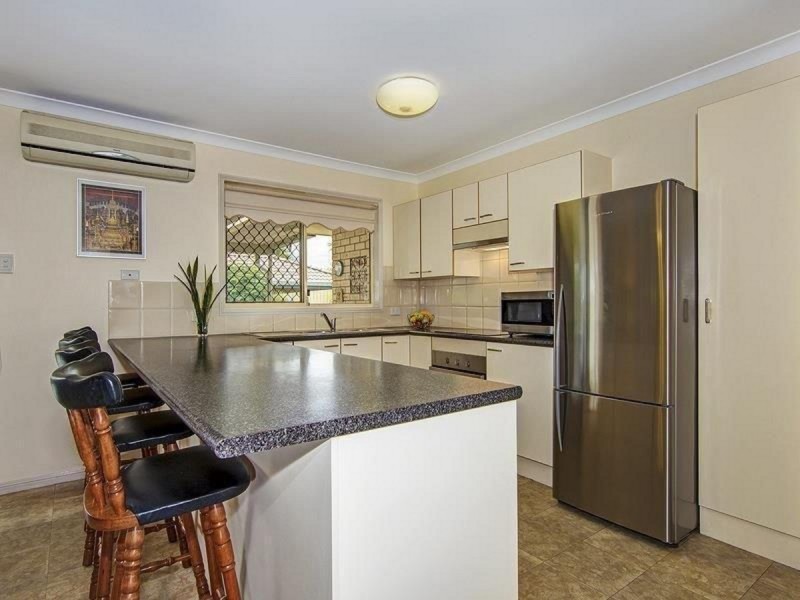 8 Vista Circuit, Runcorn QLD 4113