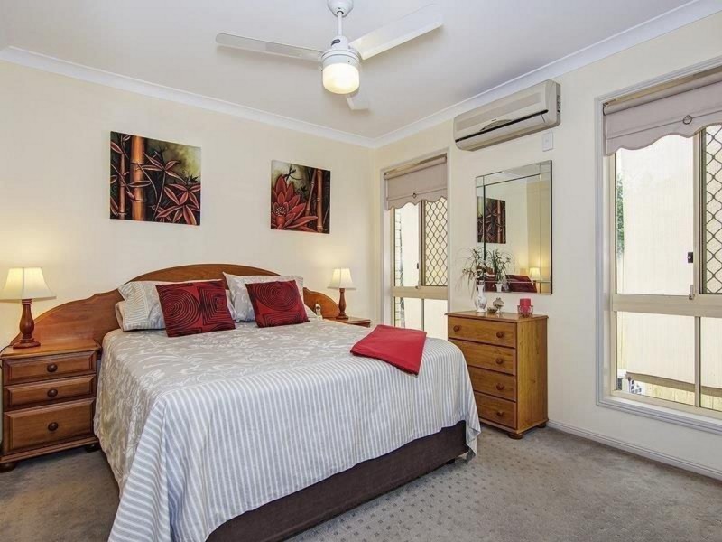 8 Vista Circuit, Runcorn QLD 4113