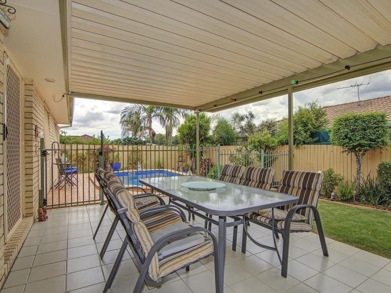 8 Vista Circuit, Runcorn QLD 4113