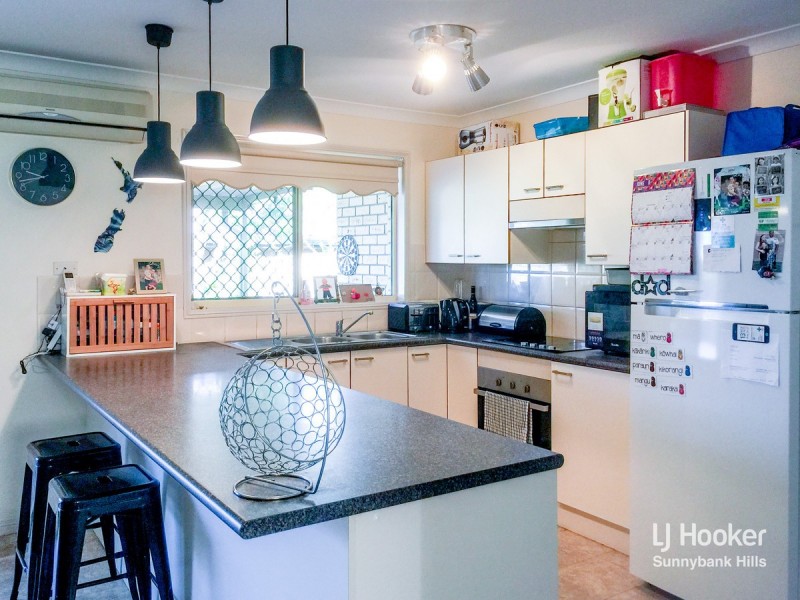 8 Vista Circuit, Runcorn QLD 4113