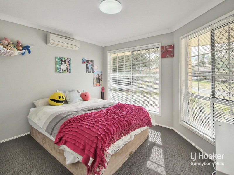 46 Owens Crescent, Regents Park QLD 4118