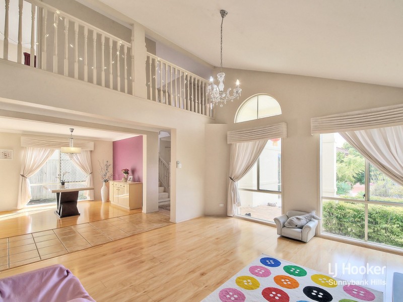 14 Regal Place, Eight Mile Plains QLD 4113