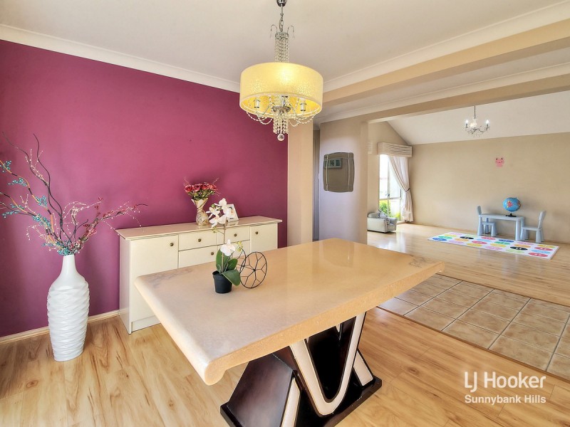 14 Regal Place, Eight Mile Plains QLD 4113