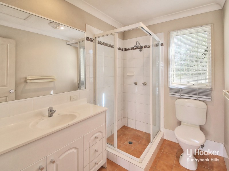 14 Regal Place, Eight Mile Plains QLD 4113