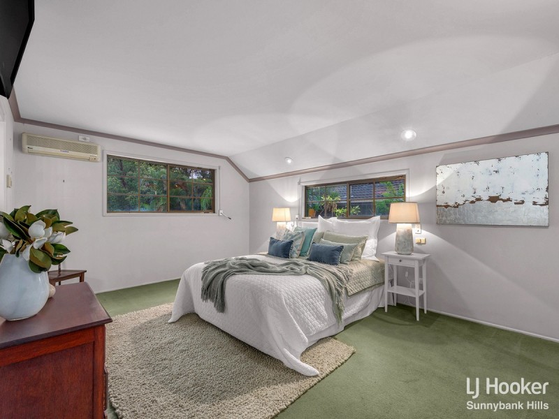 16 Sandringham Street, Mansfield QLD 4122