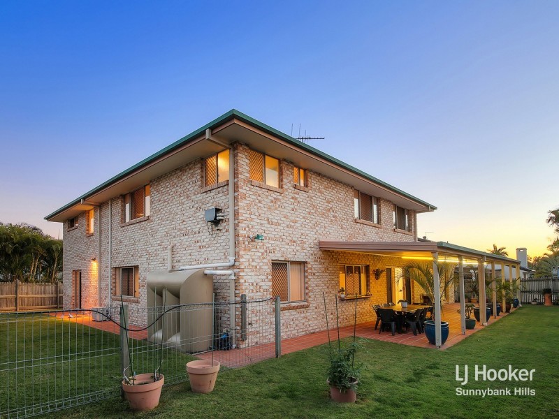 16 Gulubia Place, Calamvale QLD 4116