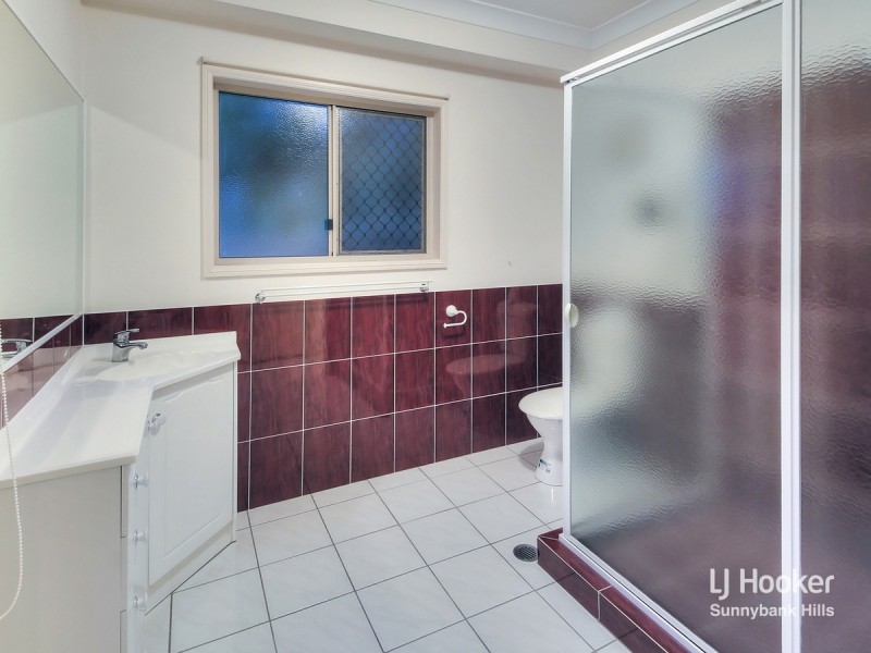 16 Gulubia Place, Calamvale QLD 4116