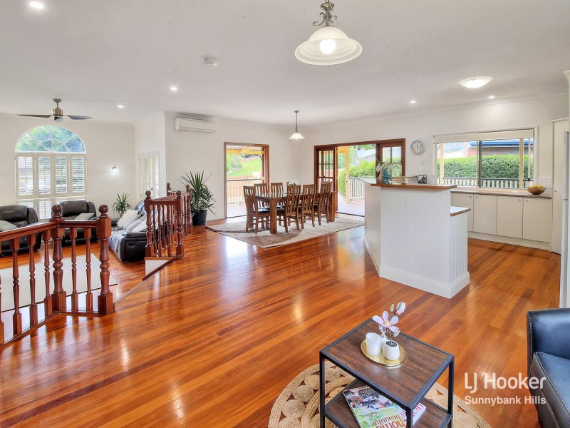 18 Franquin Crescent, Kuraby QLD 4112