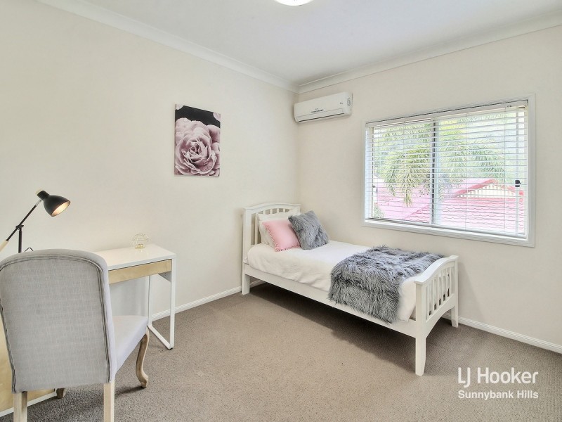 18 Franquin Crescent, Kuraby QLD 4112