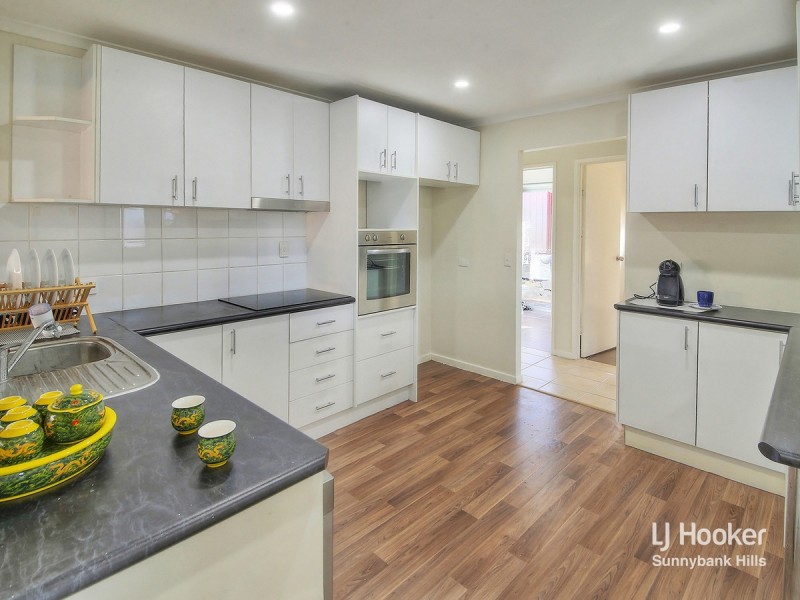 61 Calliope Street, Runcorn QLD 4113