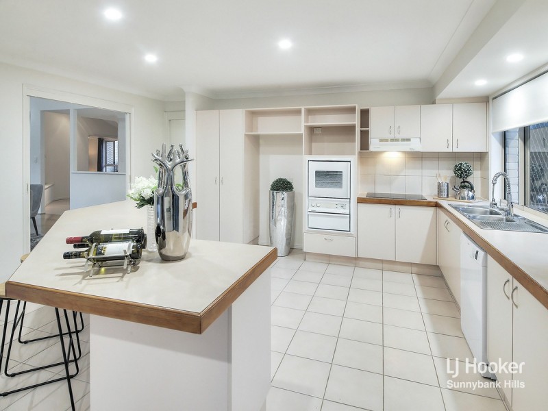 23 Golden Avenue, Calamvale QLD 4116