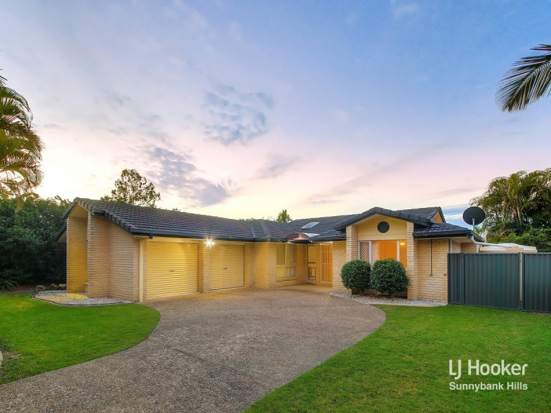23 Golden Avenue, Calamvale QLD 4116