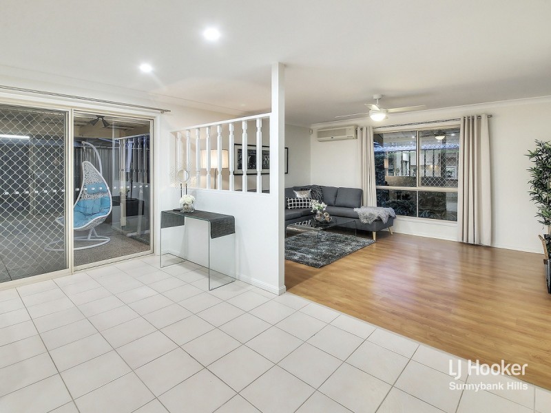 23 Golden Avenue, Calamvale QLD 4116