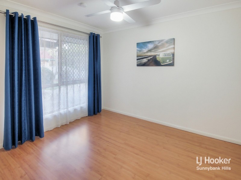 23 Golden Avenue, Calamvale QLD 4116