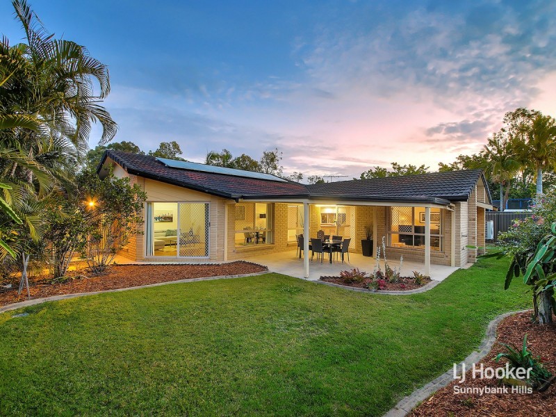 23 Golden Avenue, Calamvale QLD 4116