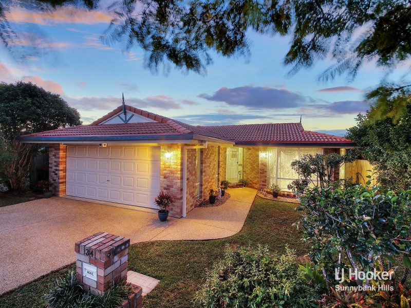 34 Sunflower Crescent, Calamvale QLD 4116