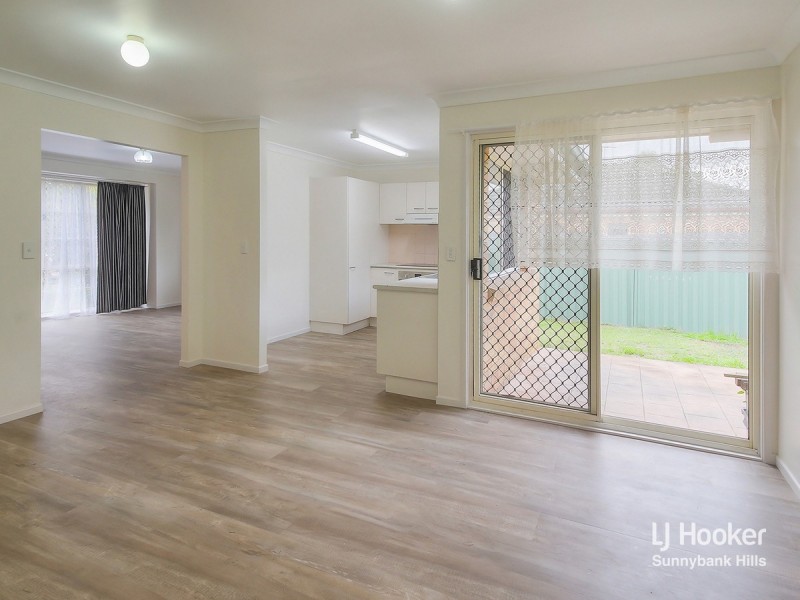 9 Greenlaw Place, Eight Mile Plains QLD 4113