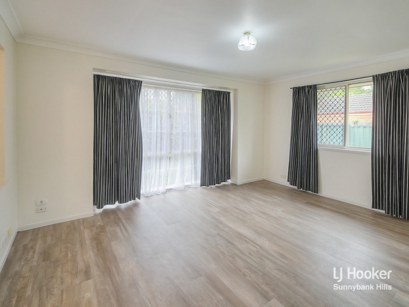 9 Greenlaw Place, Eight Mile Plains QLD 4113