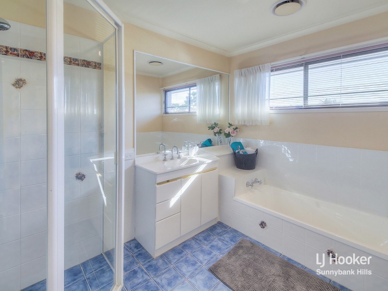 39 Lake Eyre Crescent, Parkinson QLD 4115