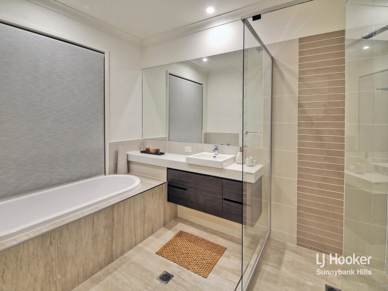 71 Finch Parade, Rochedale QLD 4123