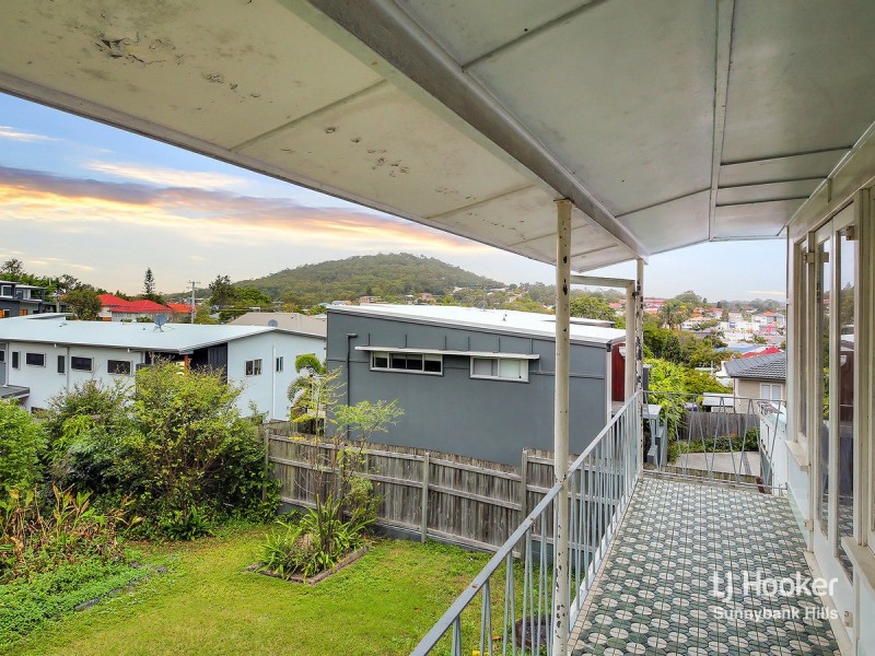 73 Invermore Street, Mount Gravatt East QLD 4122